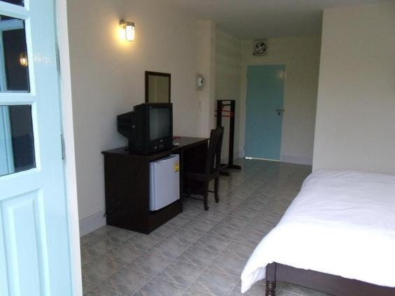 Albatross Guesthouse @ Thungwualaen Beach Pathiu Zewnętrze zdjęcie